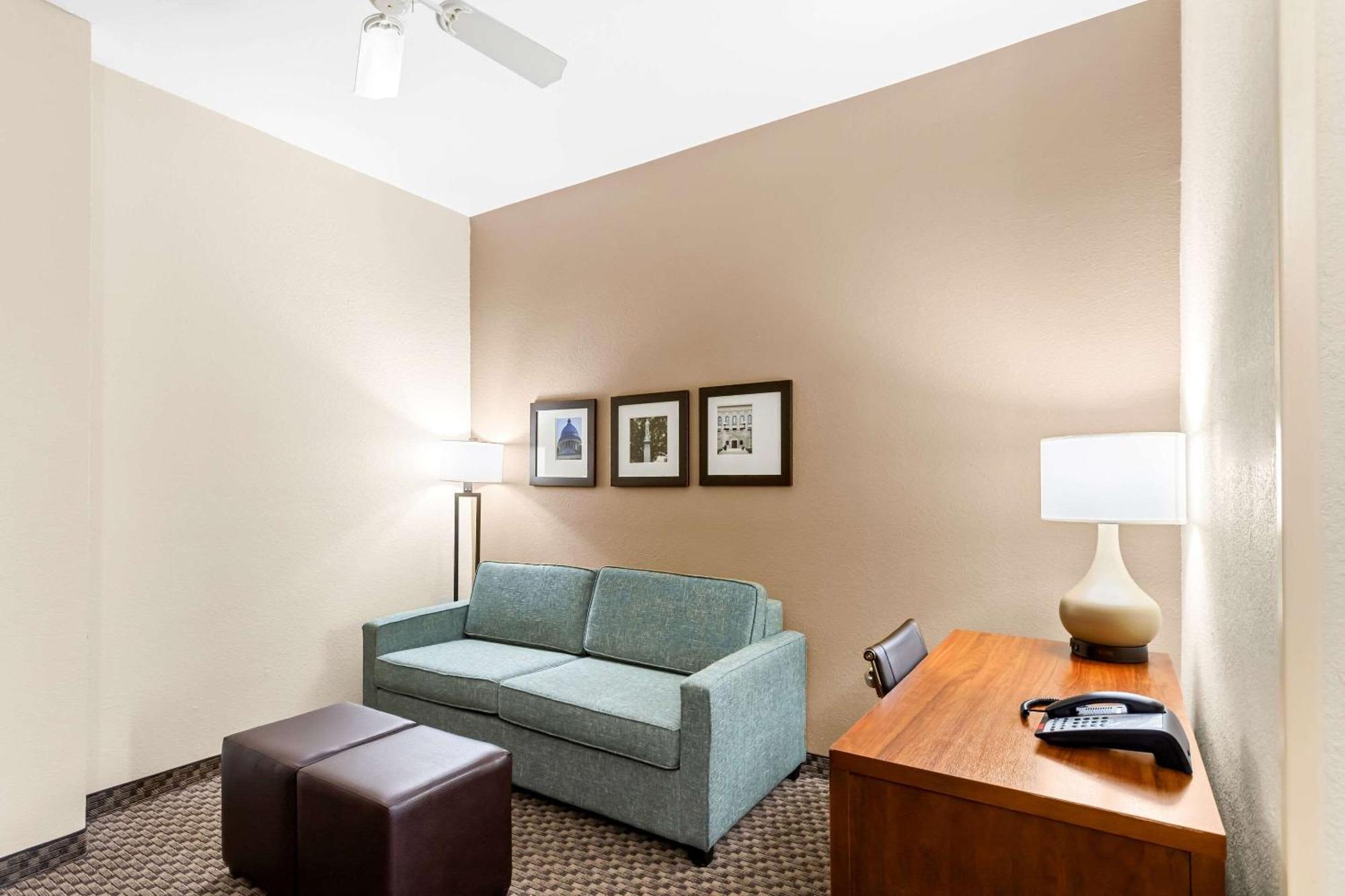 Comfort Inn & Suites Grenada Zewnętrze zdjęcie