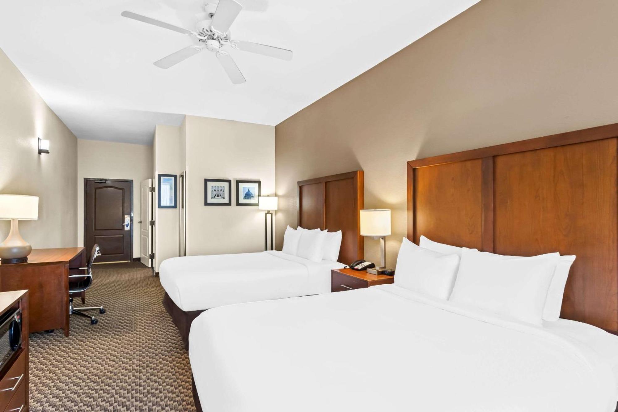 Comfort Inn & Suites Grenada Zewnętrze zdjęcie