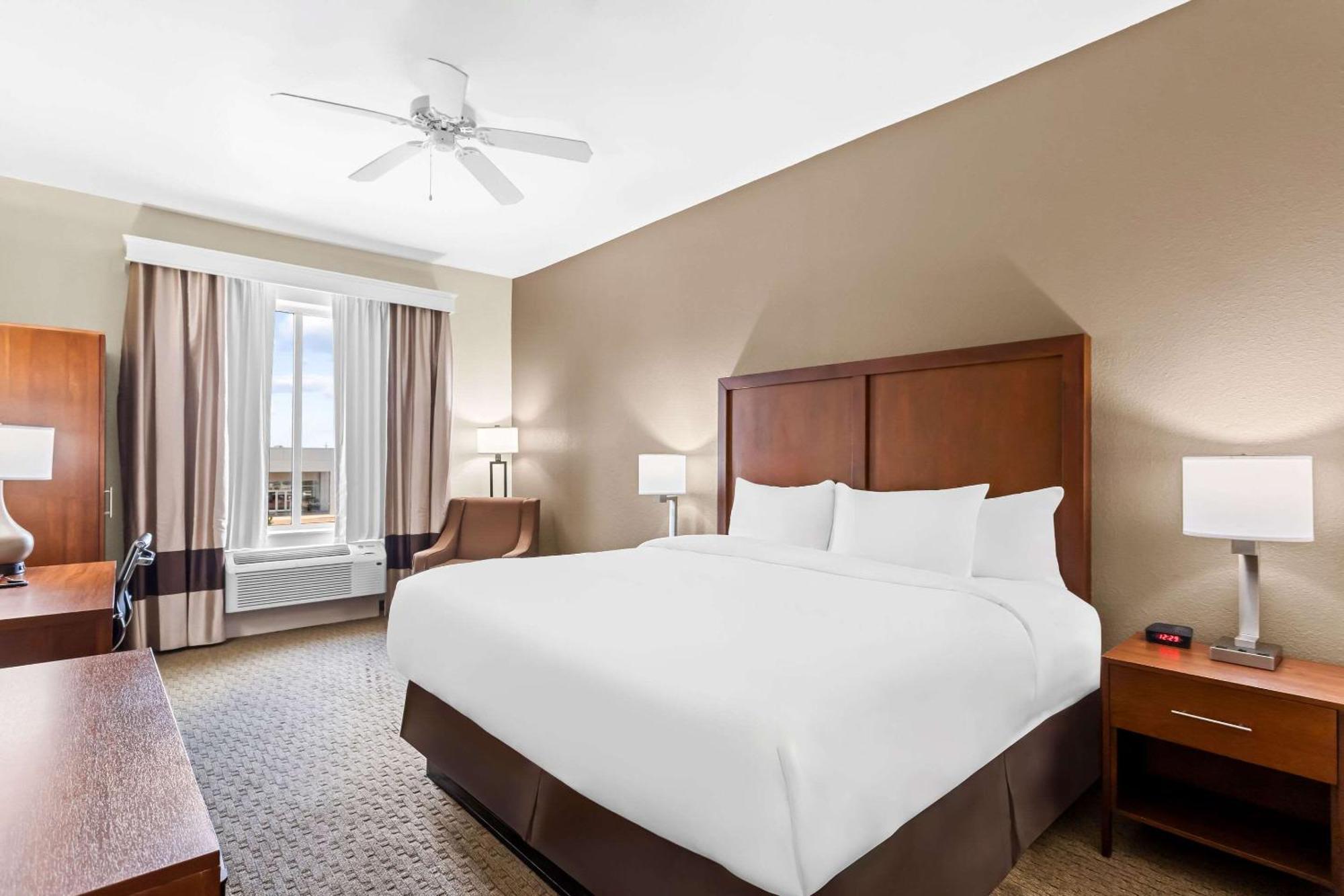 Comfort Inn & Suites Grenada Zewnętrze zdjęcie